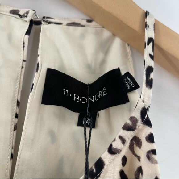 11 HONORE Tank Blouse Size 14 NWT Cropped Plus Size Curvy Animal Print Halter - Picture 4 of 16